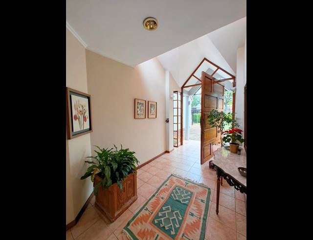 4 BEDROOM HOUSE FOR SALE IN MENLO PARK